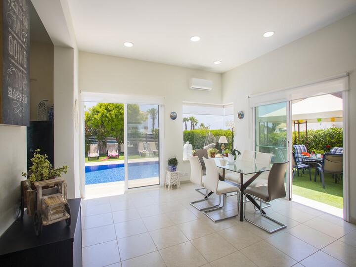 Siz ve Aileniz Bu 5 Yıldızlı Özel Havuzlu Villaya Bayılacaksınız, Ayia Napa Villa 1373