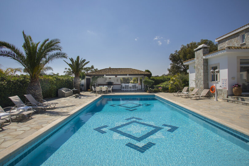 Muhteşem Özel Havuzlu Protaras'ta Kendi Villanızı Nasıl Kiralarsınız, Protaras Villa 1534