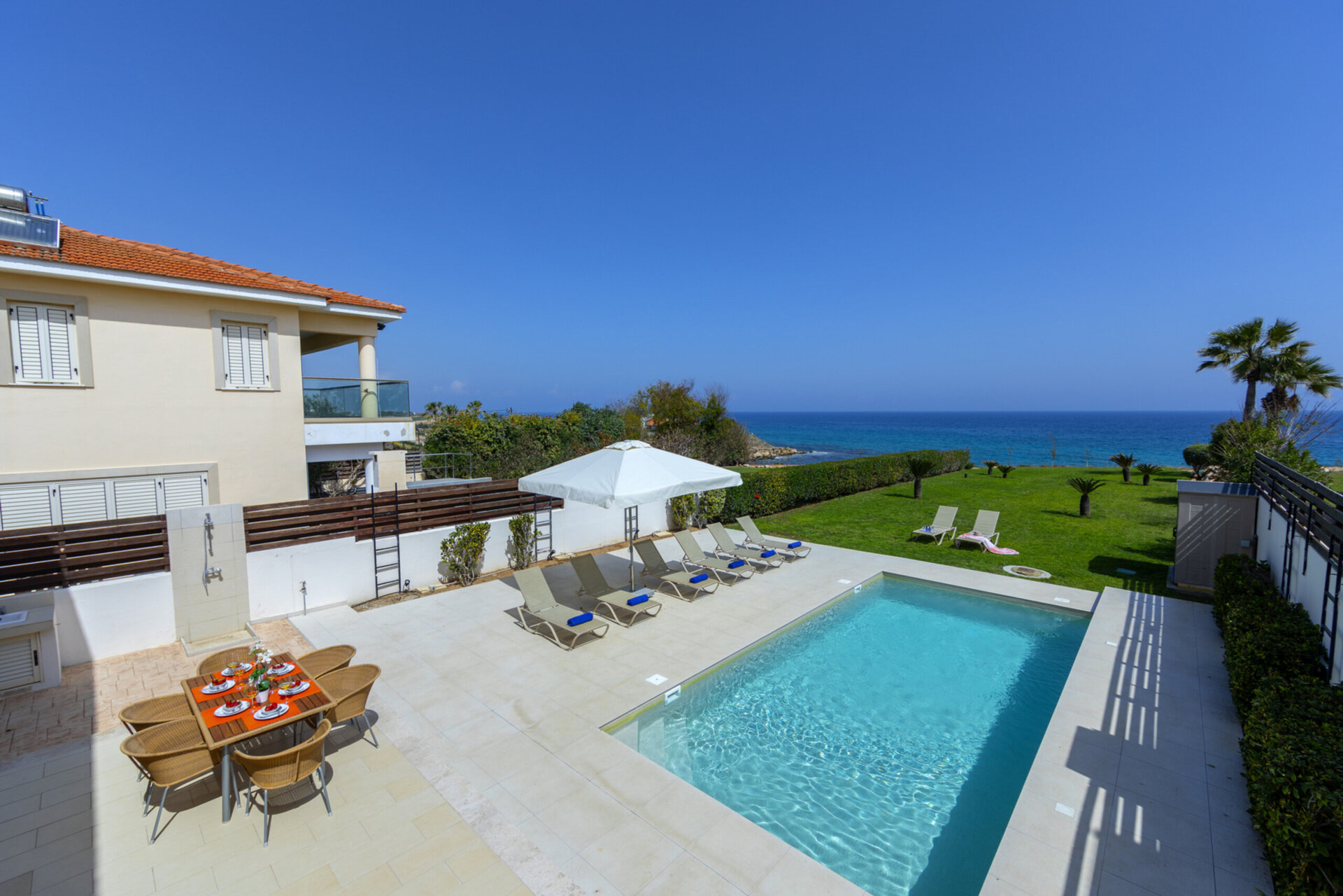 Siz ve Aileniz Bu 5 Yıldızlı Sahil Villasına Bayılacaksınız, Protaras Villa 1536