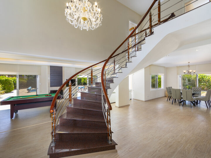 Siz ve Aileniz bu Sahil Villasına bayılacaksınız, Larnaca Villa 1400