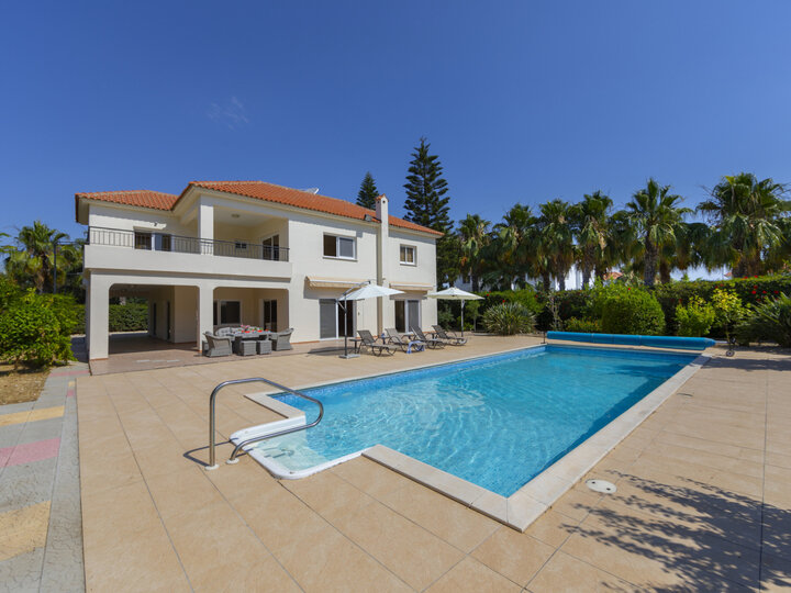 Siz ve Aileniz bu Sahil Villasına bayılacaksınız, Larnaca Villa 1400