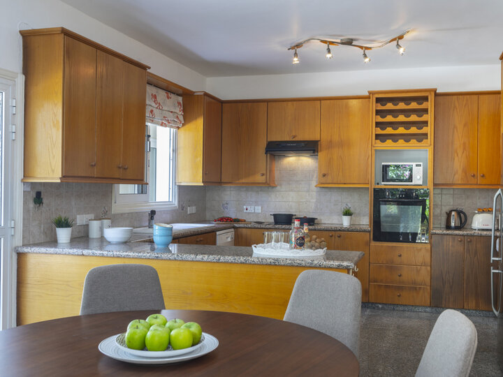 Siz ve Aileniz bu Sahil Villasına bayılacaksınız, Larnaca Villa 1400