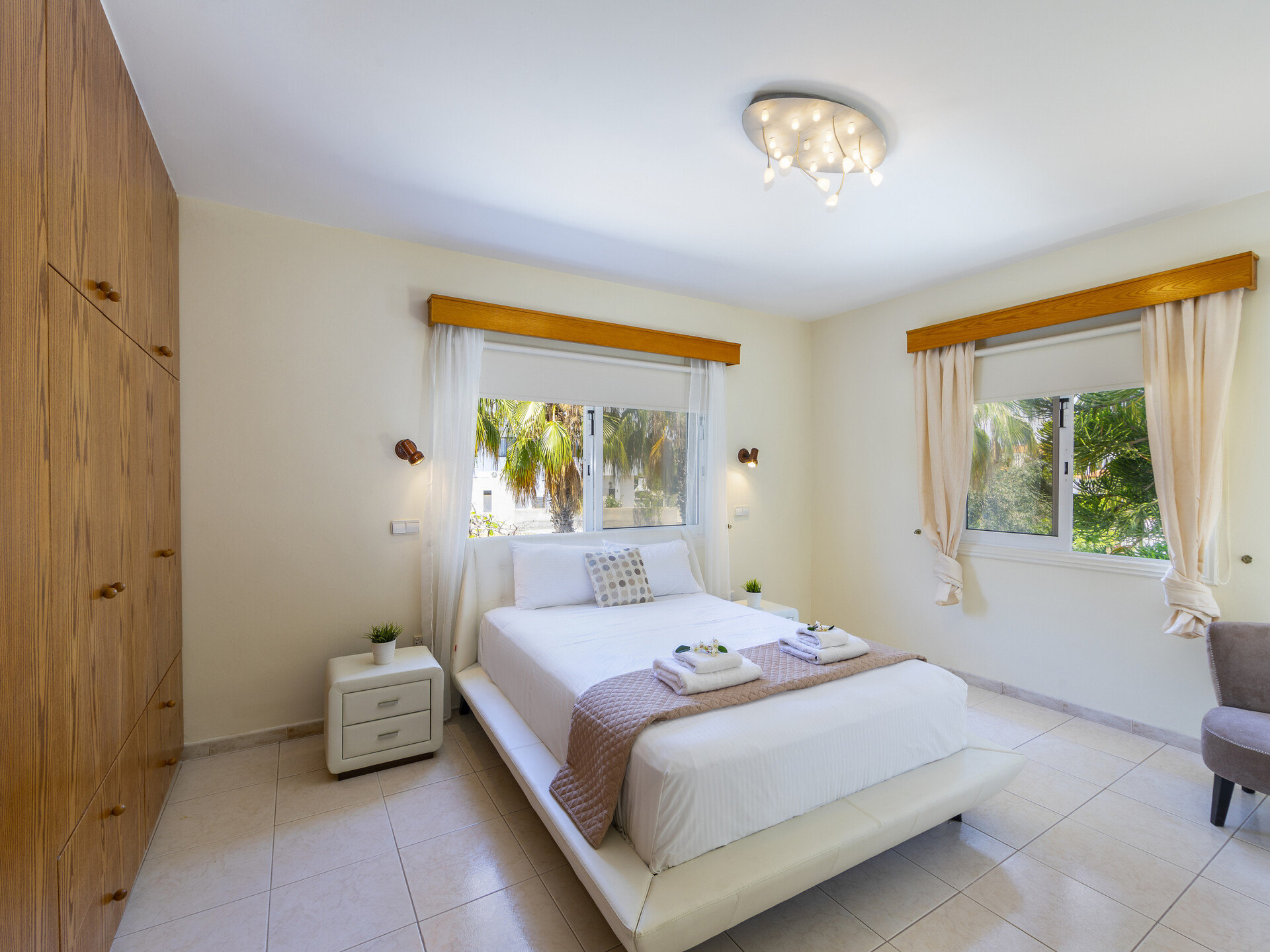 Siz ve Aileniz bu Sahil Villasına bayılacaksınız, Larnaca Villa 1400