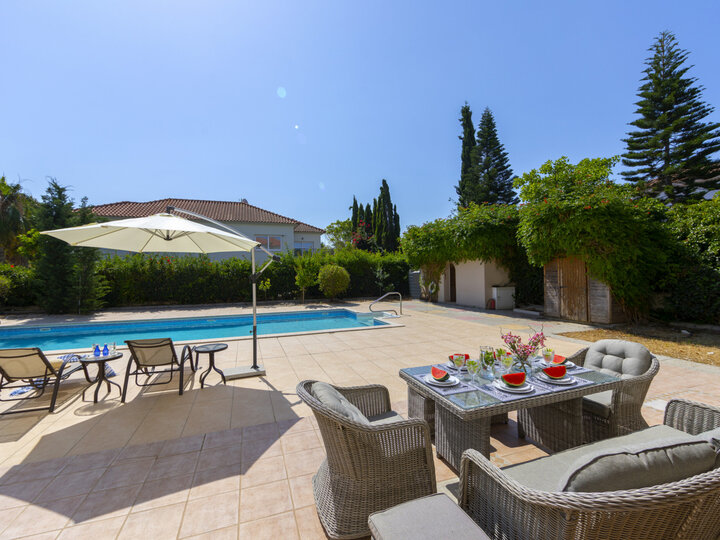 Siz ve Aileniz bu Sahil Villasına bayılacaksınız, Larnaca Villa 1400
