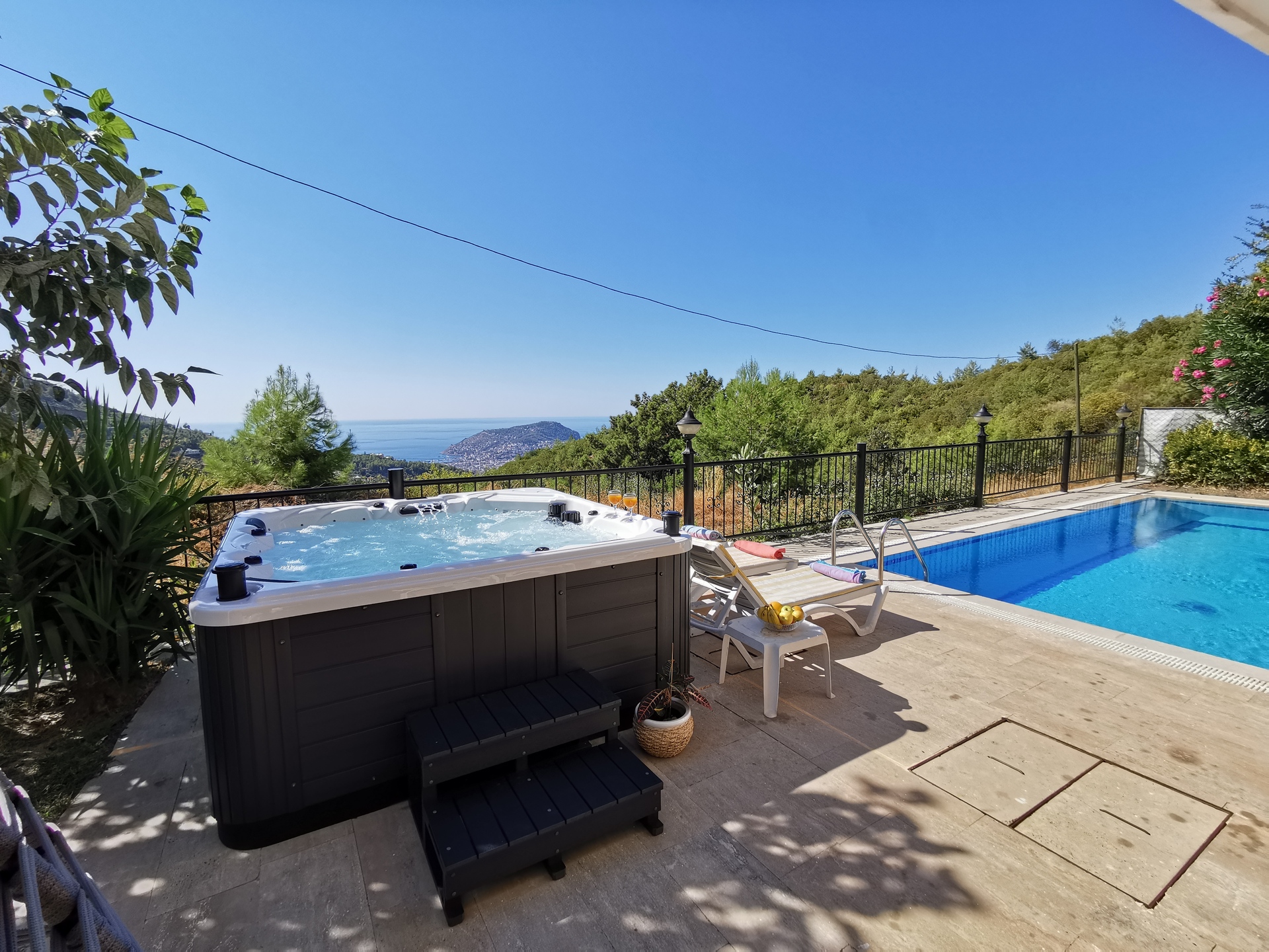 5 Yıldızlı Özel Aşçılı Villa, Isıtmalı Özel Havuzlu ve Günlük Kat Hizmetleri , Alanya Villa 1039