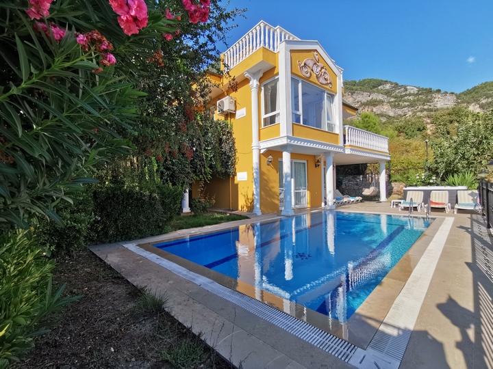 5 Yıldızlı Özel Aşçılı Villa, Isıtmalı Özel Havuzlu ve Günlük Kat Hizmetleri , Alanya Villa 1039