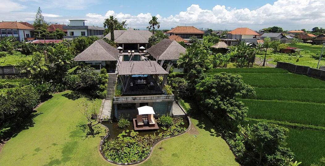 Ailenizin Bu Lüks Bali Tarzı Villayı Kiraladığını Hayal Edin, Bali Villa 2120, Seseh-Tanah Lot, Indonesia