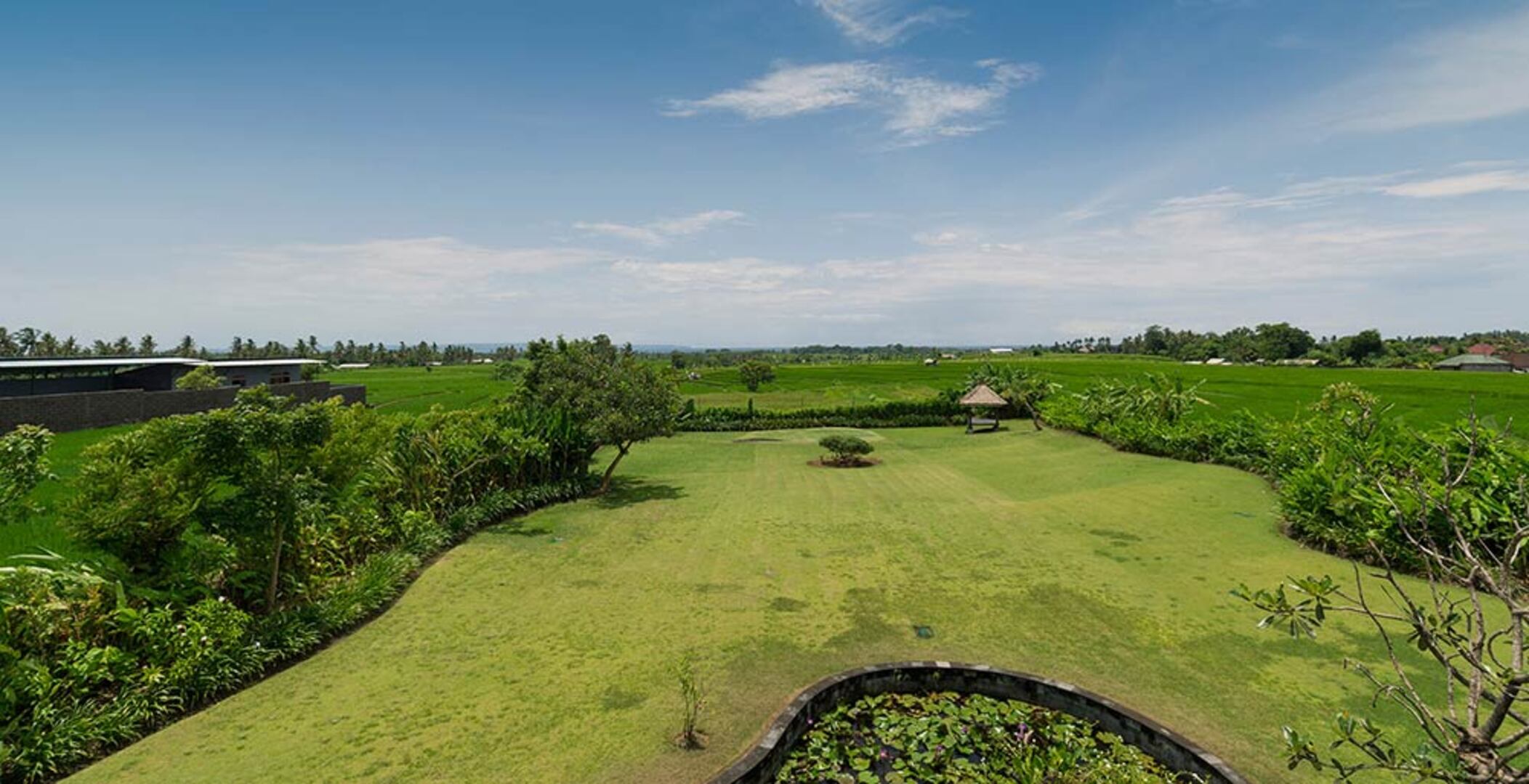 Ailenizin Bu Lüks Bali Tarzı Villayı Kiraladığını Hayal Edin, Bali Villa 2120