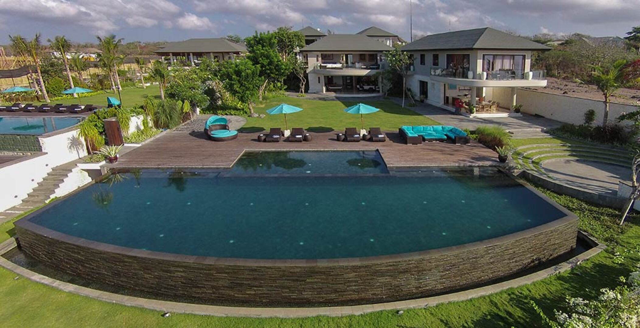Bu Otantik 5 Yıldızlı Villaya Bayılacaksınız, Tam Kadrolu ve Özel Aşçı, Bali Villa 2121
