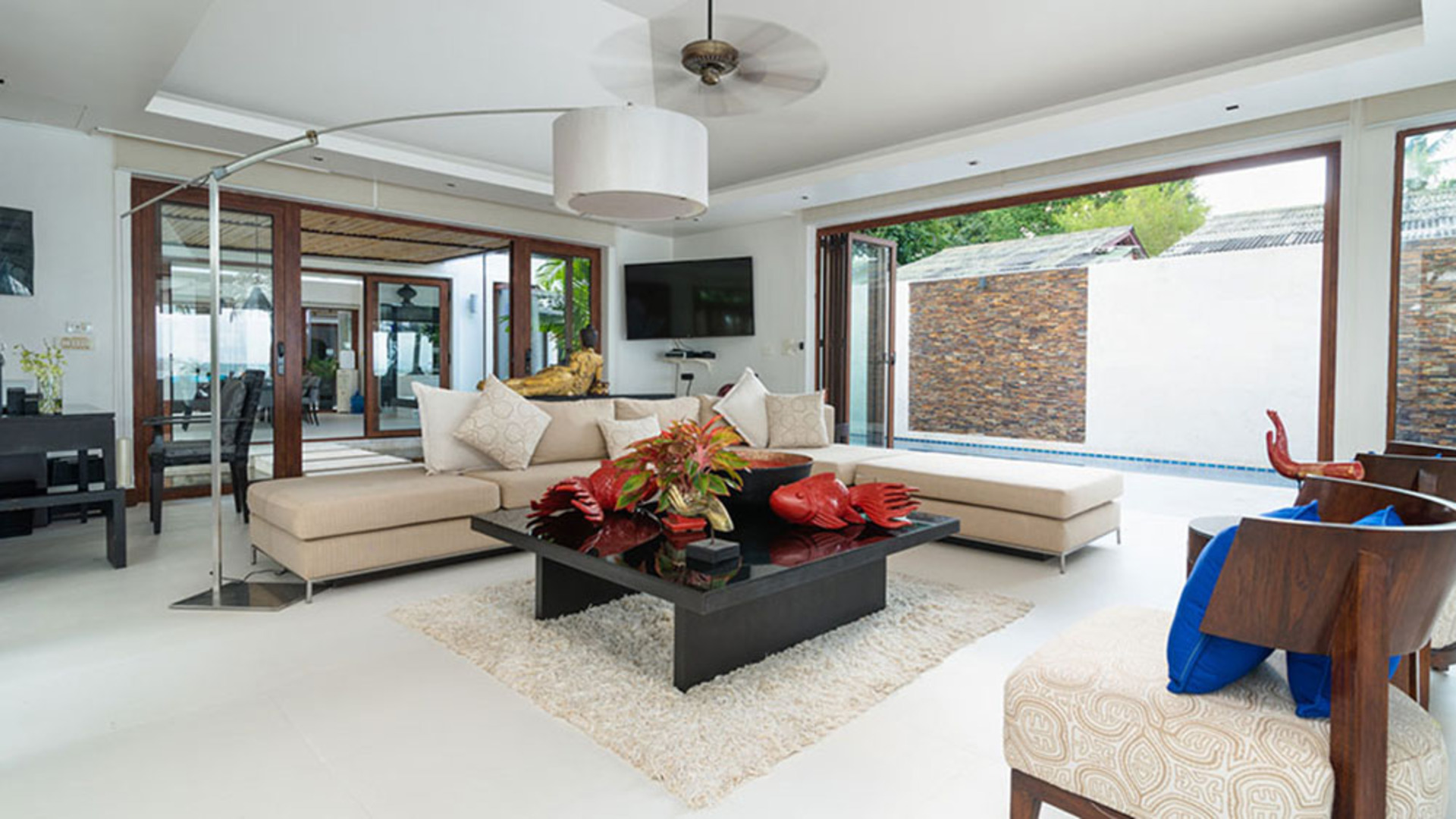 Sonunda Siz ve Arkadaşlarınız 7/24 Konsiyerj ve Özel Aşçı Olan Lüks Bir Villa Kiralayabilirsiniz, Koh Samui Villa 1018