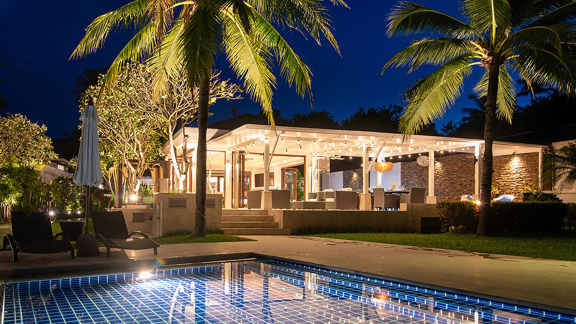 Sonunda Siz ve Arkadaşlarınız 7/24 Konsiyerj ve Özel Aşçı Olan Lüks Bir Villa Kiralayabilirsiniz, Koh Samui Villa 1018