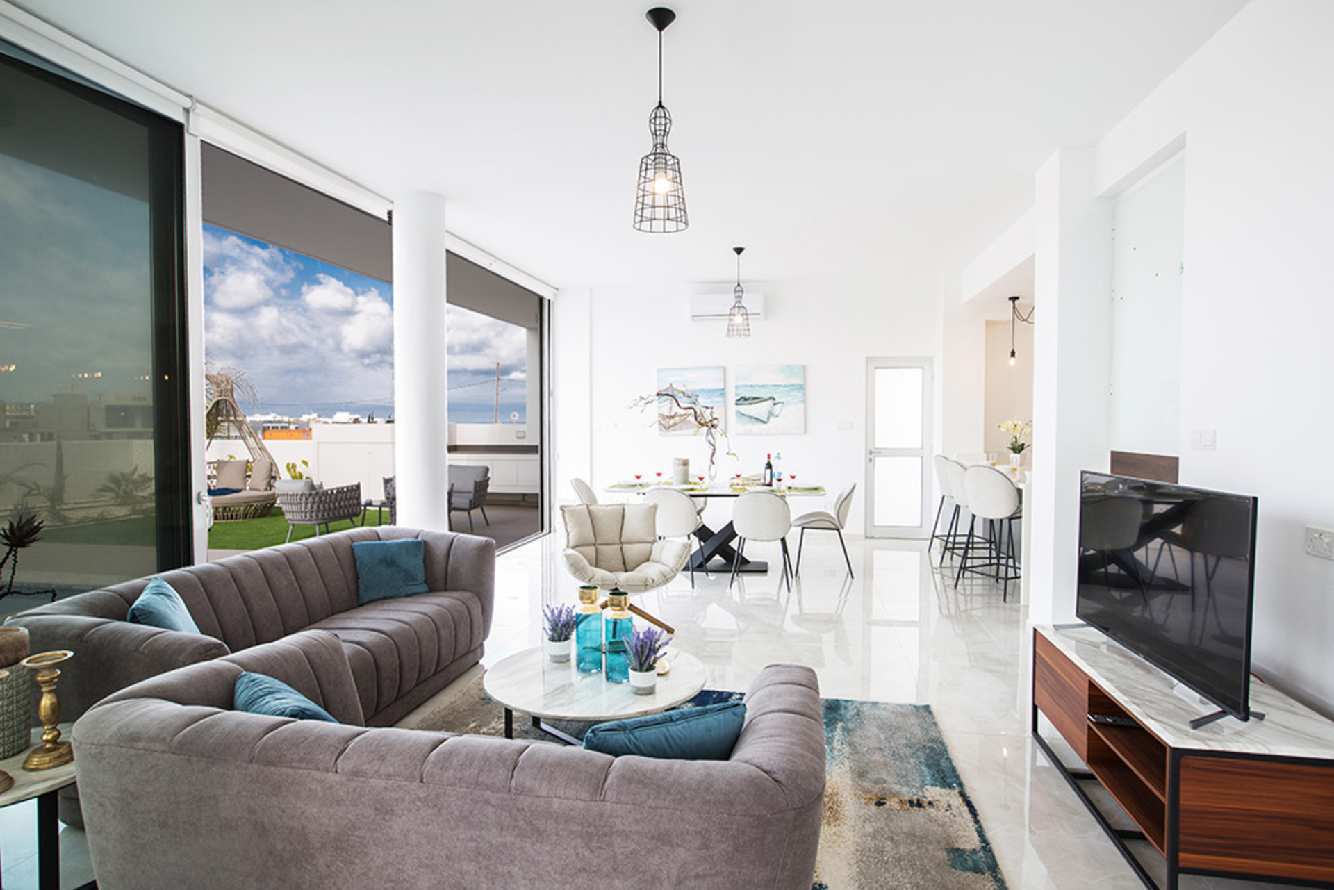 Protaras'ta Plaja Yakın 5 Yıldızlı Villanızın Keyfini Çıkarmanın Sırrı, Protaras Villa 1577