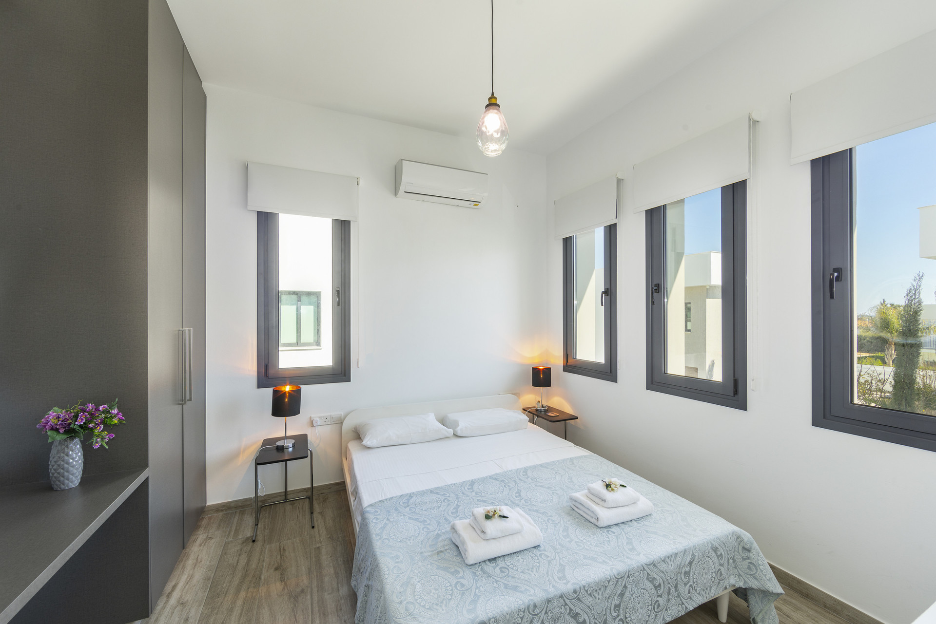 Plaja Yakın 5 Yıldızlı Villanızın Keyfini Çıkarmanın Sırrı, Protaras Villa 1323