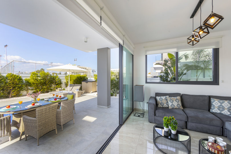 Plaja Yakın 5 Yıldızlı Villanızın Keyfini Çıkarmanın Sırrı, Protaras Villa 1323