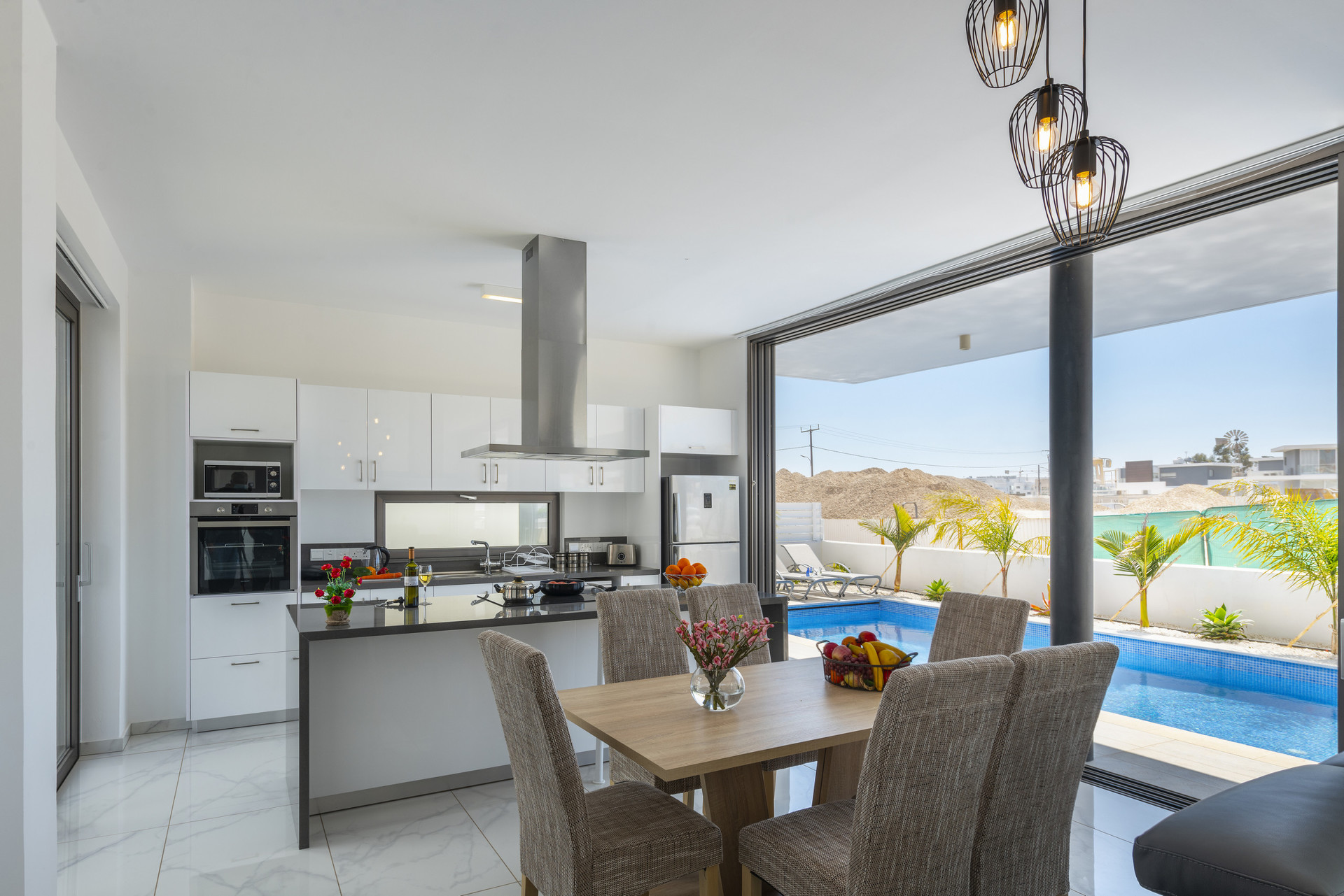 Sahile Yakın Lüks Modern 3 Yataklı Villa, Protaras Villa 1077