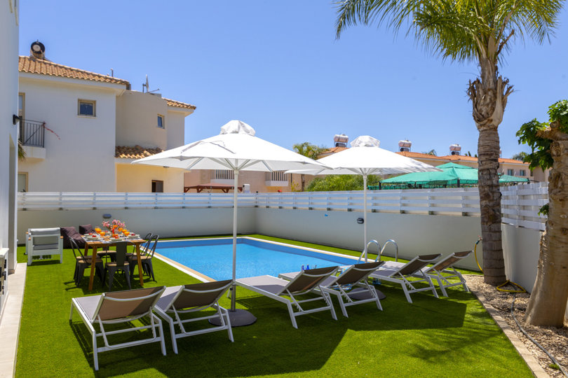 Protaras'taki Güzel Tatil Villanız ve Güzel Plajları, Protaras Villa 1570