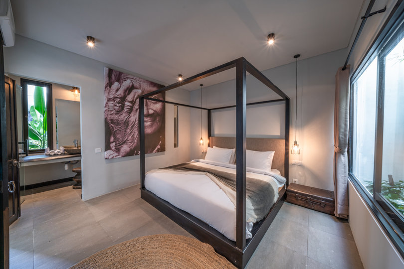 Ailenizin Kabupaten Badung Berawa Plajı'na Yakın 4 Yatak Odalı Lüks Bir Tatil Villası Kiraladığını Hayal Edin, Bali Villa 2094