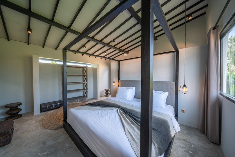 Ailenizin Kabupaten Badung Berawa Plajı'na Yakın 4 Yatak Odalı Lüks Bir Tatil Villası Kiraladığını Hayal Edin, Bali Villa 2094