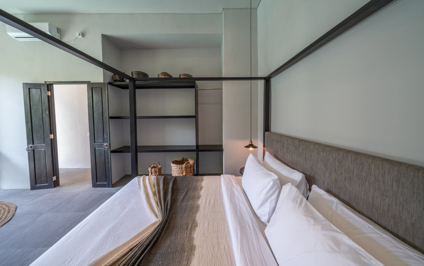 Ailenizin Kabupaten Badung Berawa Plajı'na Yakın 4 Yatak Odalı Lüks Bir Tatil Villası Kiraladığını Hayal Edin, Bali Villa 2094