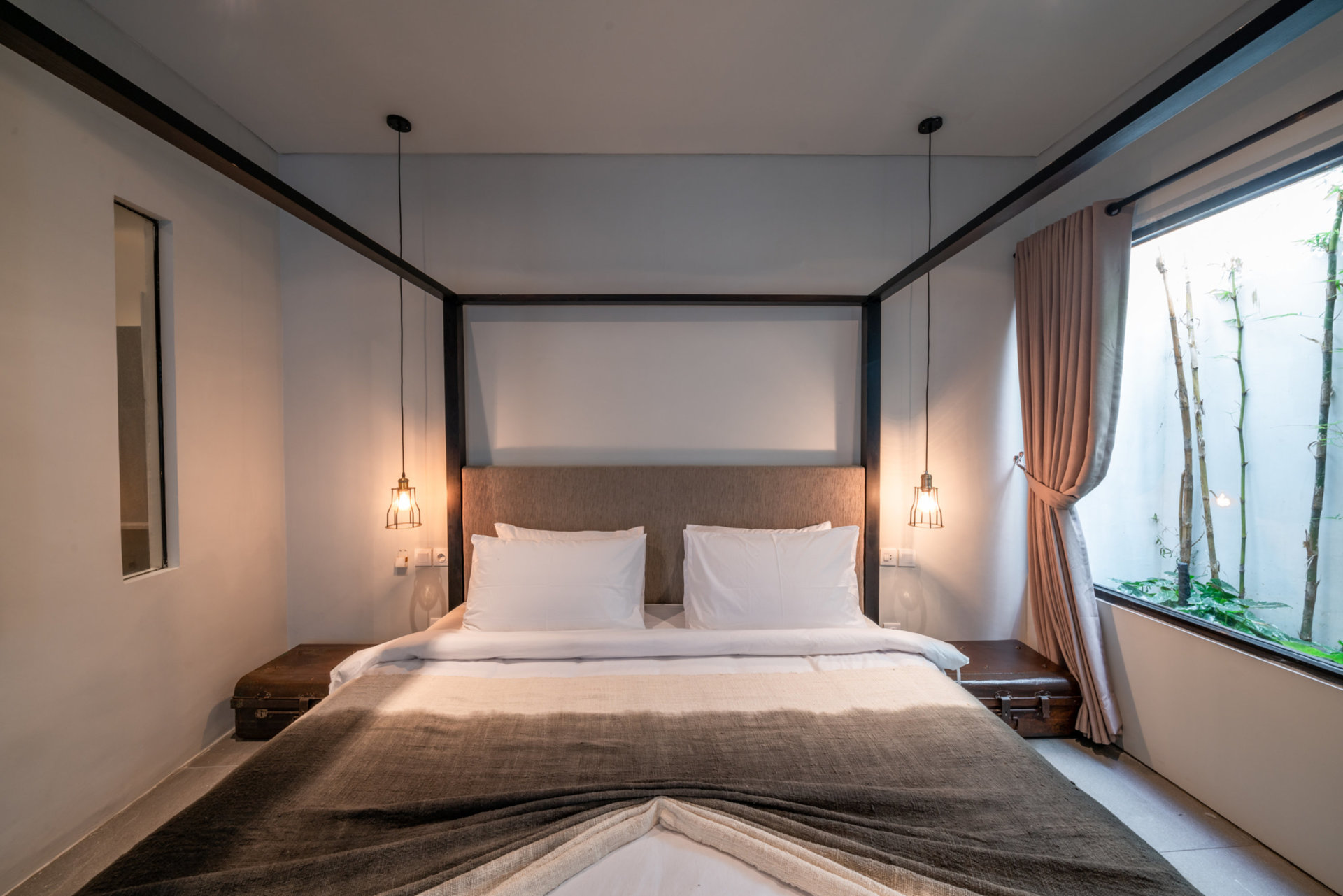 Ailenizin Kabupaten Badung Berawa Plajı'na Yakın 4 Yatak Odalı Lüks Bir Tatil Villası Kiraladığını Hayal Edin, Bali Villa 2094