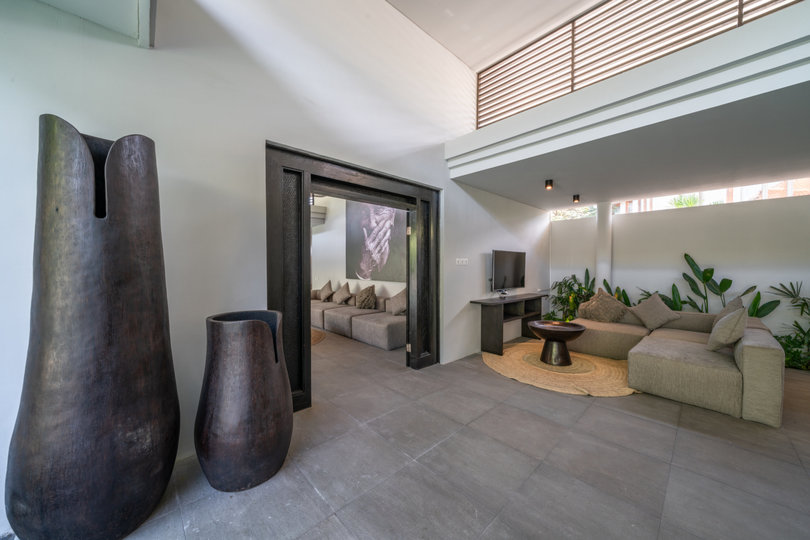 Ailenizin Kabupaten Badung Berawa Plajı'na Yakın 4 Yatak Odalı Lüks Bir Tatil Villası Kiraladığını Hayal Edin, Bali Villa 2094