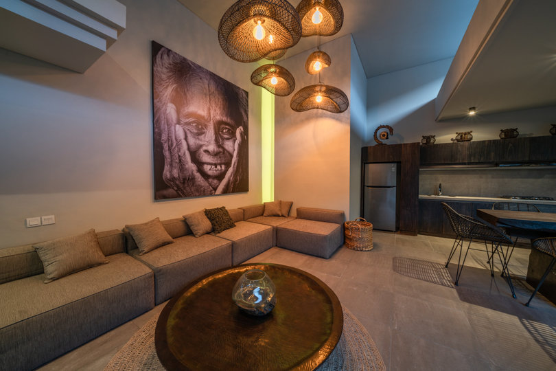 Ailenizin Kabupaten Badung Berawa Plajı'na Yakın 4 Yatak Odalı Lüks Bir Tatil Villası Kiraladığını Hayal Edin, Bali Villa 2094