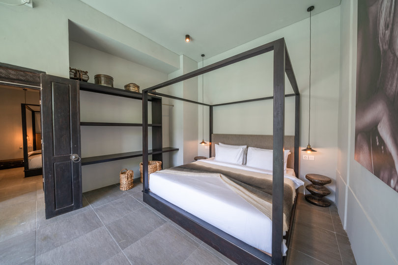 Ailenizin Kabupaten Badung Berawa Plajı'na Yakın 4 Yatak Odalı Lüks Bir Tatil Villası Kiraladığını Hayal Edin, Bali Villa 2094