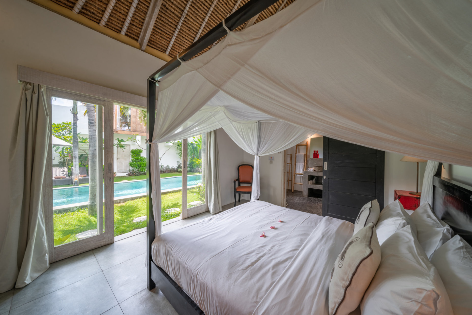 Kabupaten Badung'da Özel Havuzlu ve Tam Personelli Nihai 5 Yıldızlı Tatil Villası, Bali Villa 2099