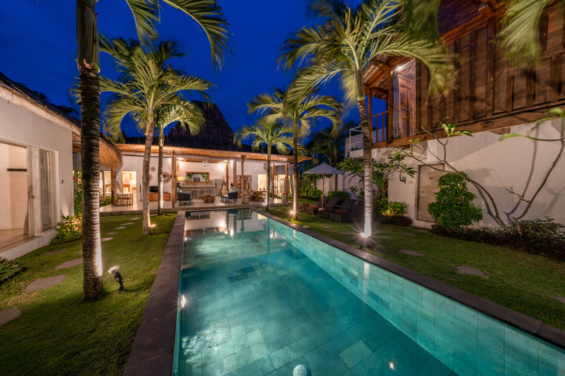 Kabupaten Badung'da Özel Havuzlu ve Tam Personelli Nihai 5 Yıldızlı Tatil Villası, Bali Villa 2099