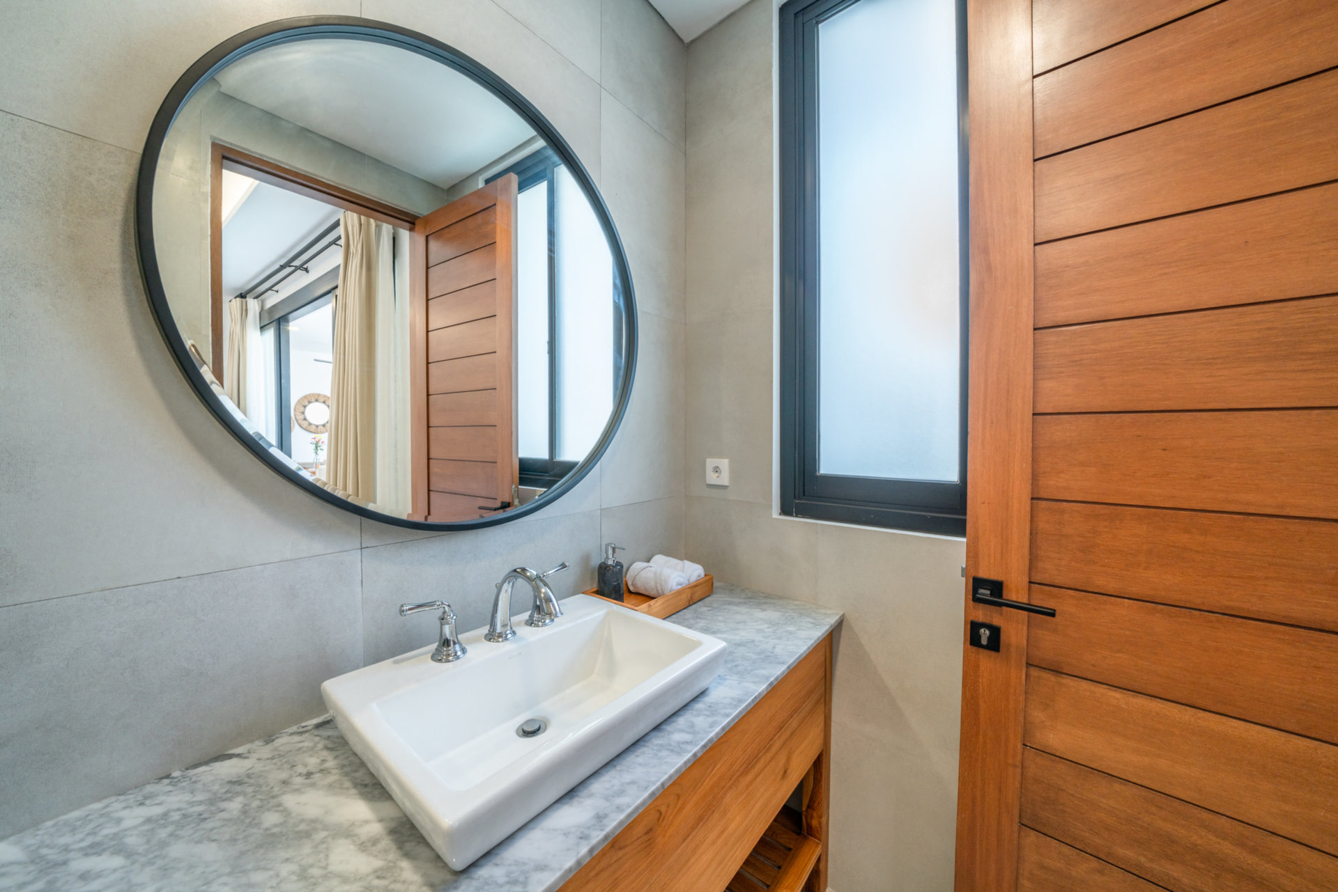 Badung Regency'de Özel Havuzlu ve Tam Personelli En İyi 5 Yıldızlı Tatil Villası, Bali Villa 2104