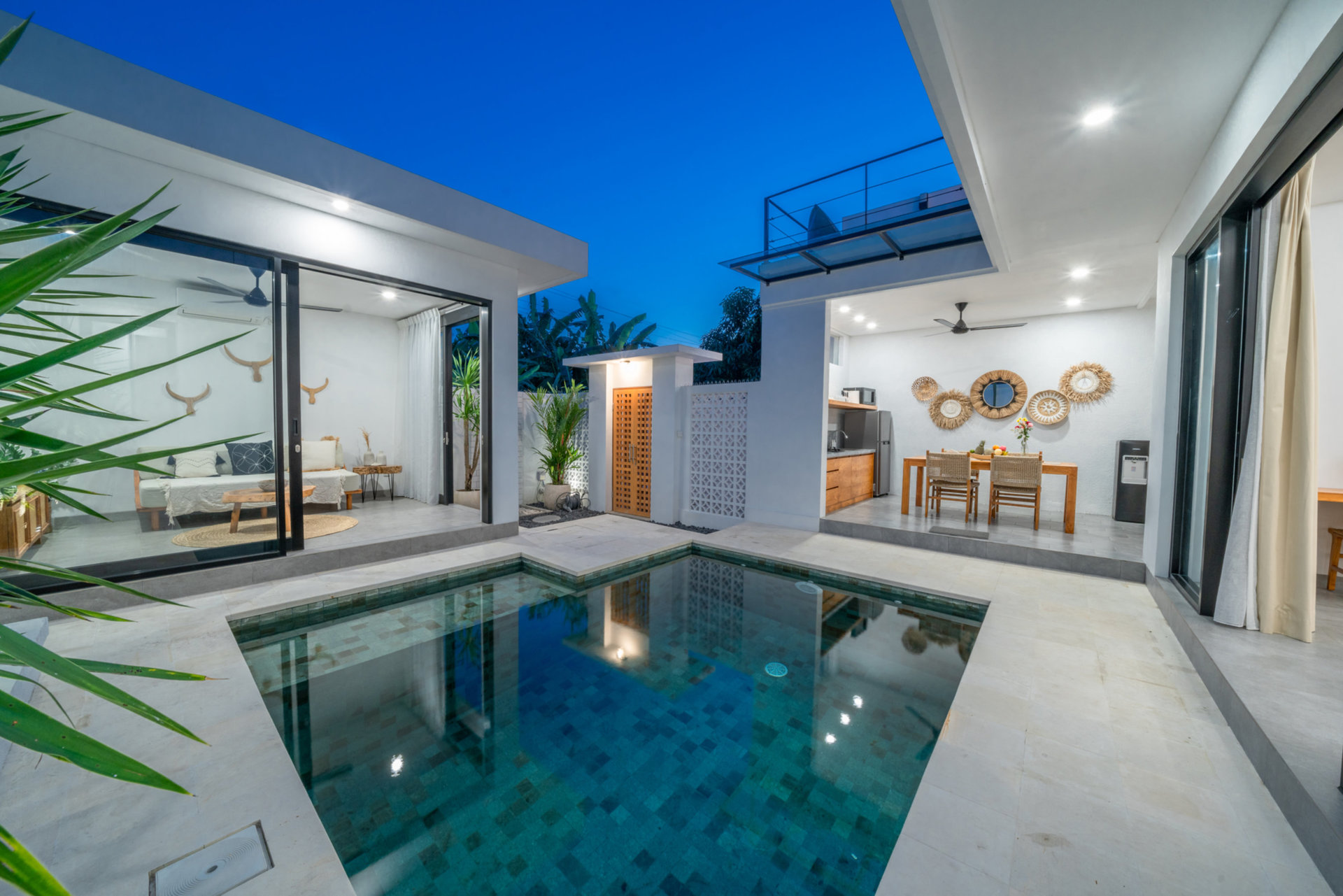 Badung Regency'de Özel Havuzlu ve Tam Personelli En İyi 5 Yıldızlı Tatil Villası, Bali Villa 2104