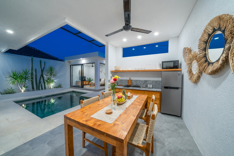 Badung Regency'de Özel Havuzlu ve Tam Personelli En İyi 5 Yıldızlı Tatil Villası, Bali Villa 2104