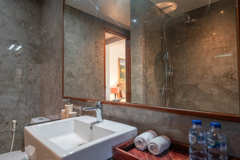 Ailenizin Kabupaten Badung Double Six Plajı'na Yakın 3 Yatak Odalı Lüks Bir Tatil Villası Kiraladığını Hayal Edin, Bali Villa 2105