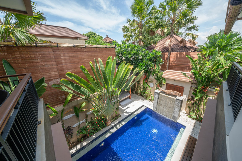 Ailenizin Kabupaten Badung Double Six Plajı'na Yakın 3 Yatak Odalı Lüks Bir Tatil Villası Kiraladığını Hayal Edin, Bali Villa 2105