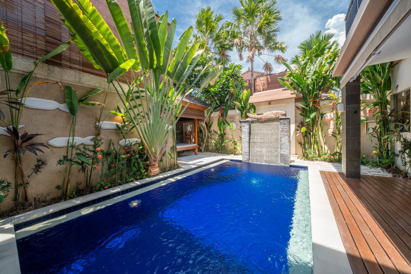 Ailenizin Kabupaten Badung Double Six Plajı'na Yakın 3 Yatak Odalı Lüks Bir Tatil Villası Kiraladığını Hayal Edin, Bali Villa 2105