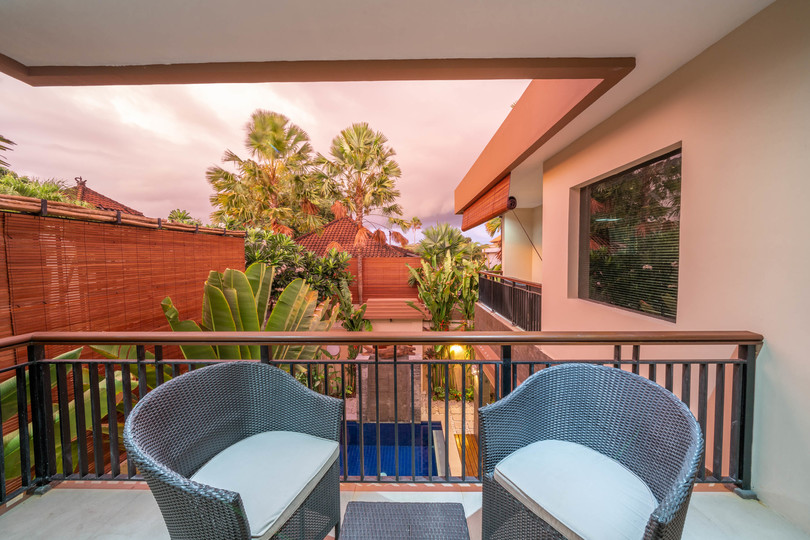 Ailenizin Kabupaten Badung Double Six Plajı'na Yakın 3 Yatak Odalı Lüks Bir Tatil Villası Kiraladığını Hayal Edin, Bali Villa 2105
