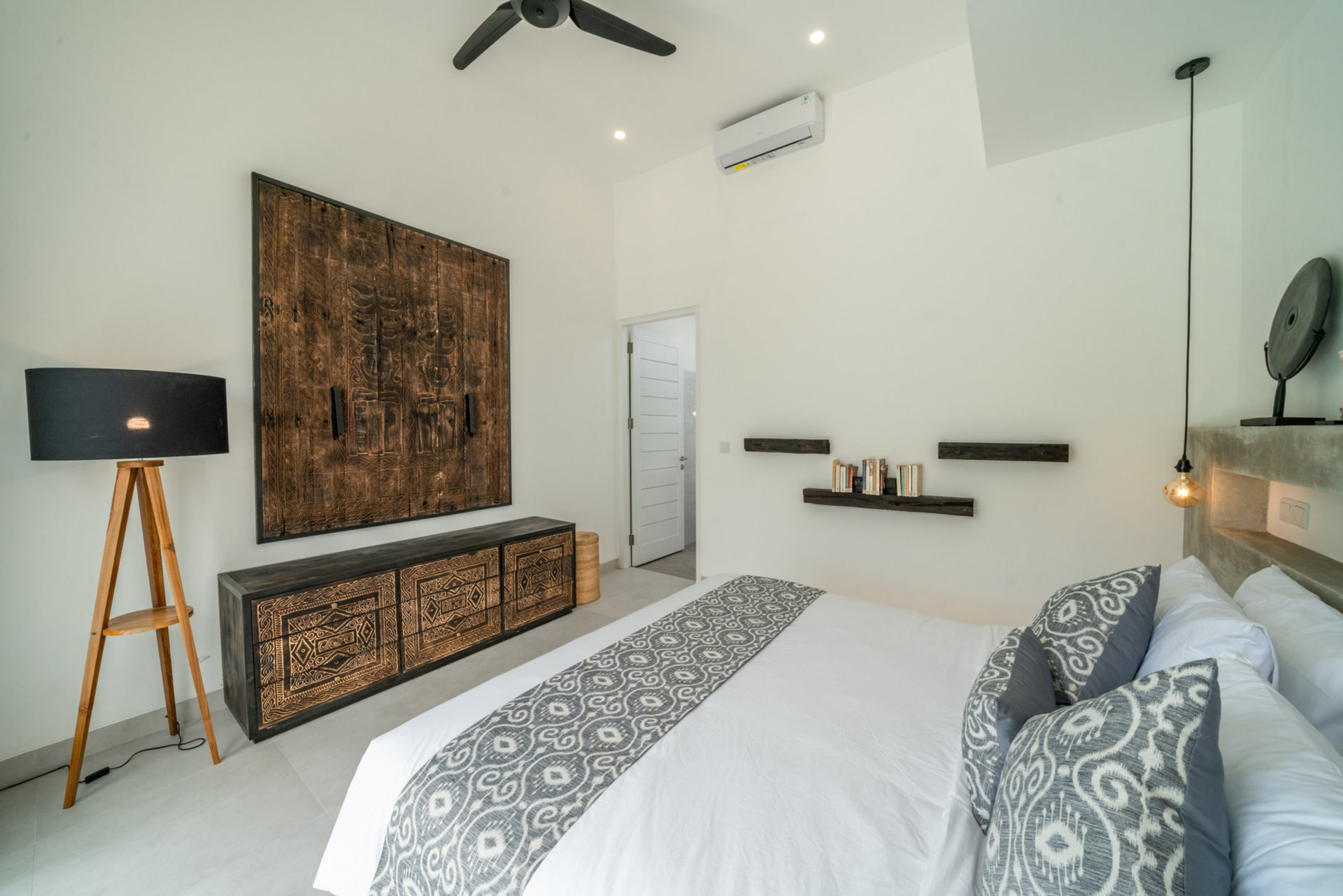 Kabupaten Badung'da Özel Havuzlu ve Tam Personelli Nihai 5 Yıldızlı Tatil Villası, Bali Villa 2107
