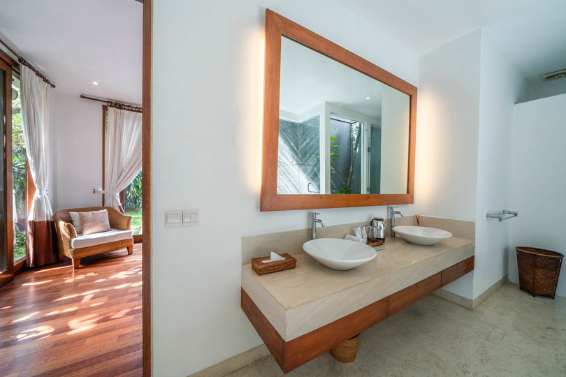Kabupaten Badung'da Özel Havuzlu ve Tam Personelli Özel Tatil Villanızı Kiralamak İçin Eksiksiz Kılavuz, Bali Villa 2113