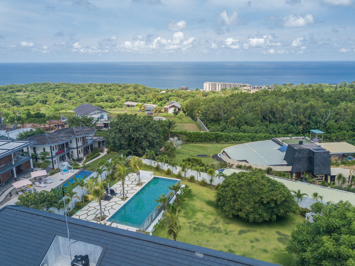 Ailenizin Muhteşem Okyanus Manzaralı Lüks 5 Yatak Odalı Tatil Villası Kiraladığını Hayal Edin, Bali Villa 2114