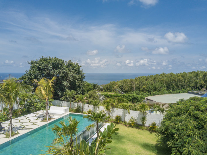 Ailenizin Muhteşem Okyanus Manzaralı Lüks 5 Yatak Odalı Tatil Villası Kiraladığını Hayal Edin, Bali Villa 2114