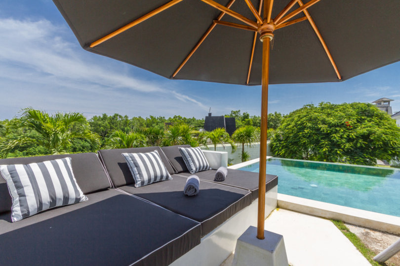 Ailenizin Muhteşem Okyanus Manzaralı Lüks 5 Yatak Odalı Tatil Villası Kiraladığını Hayal Edin, Bali Villa 2114