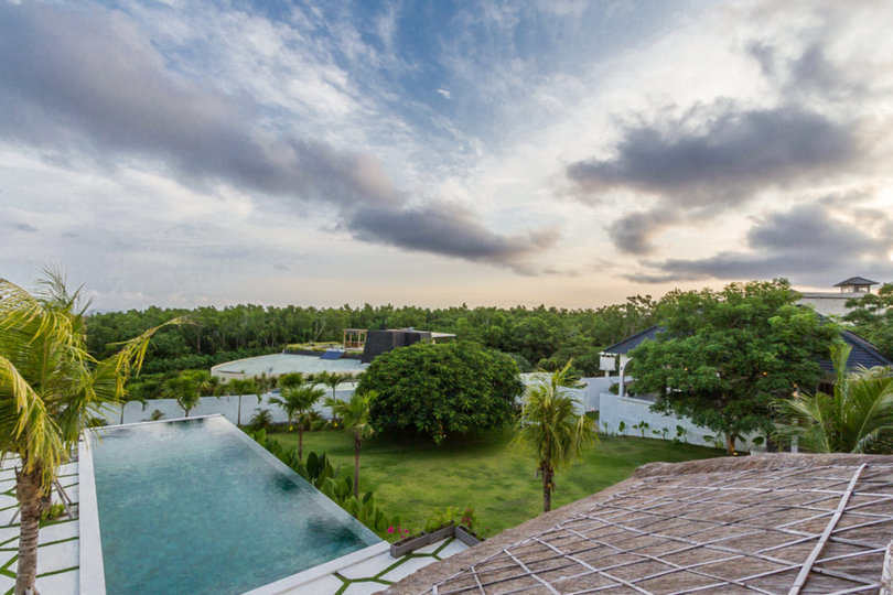 Ailenizin Muhteşem Okyanus Manzaralı Lüks 5 Yatak Odalı Tatil Villası Kiraladığını Hayal Edin, Bali Villa 2114