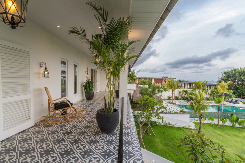 Ailenizin Muhteşem Okyanus Manzaralı Lüks 5 Yatak Odalı Tatil Villası Kiraladığını Hayal Edin, Bali Villa 2114