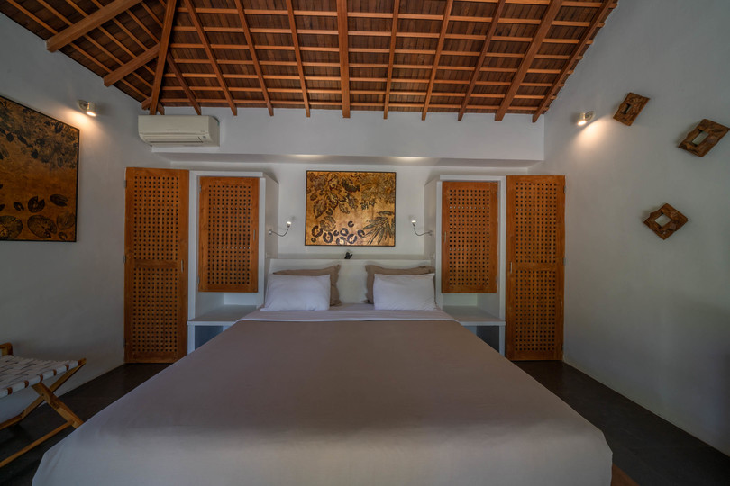 Ailenizin Double Six Beach'e Yakın 4 Yatak Odalı Lüks Bir Tatil Villası Kiraladığını Hayal Edin, Bali Villa 2116