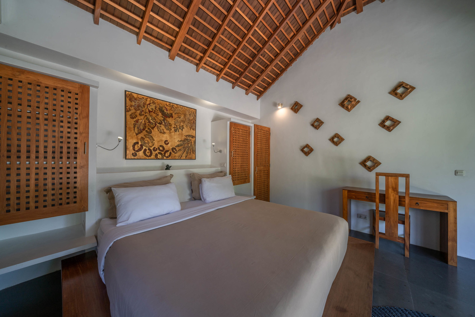Ailenizin Double Six Beach'e Yakın 4 Yatak Odalı Lüks Bir Tatil Villası Kiraladığını Hayal Edin, Bali Villa 2116