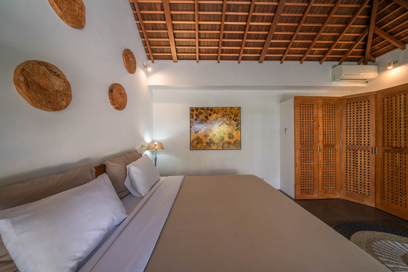 Ailenizin Double Six Beach'e Yakın 4 Yatak Odalı Lüks Bir Tatil Villası Kiraladığını Hayal Edin, Bali Villa 2116