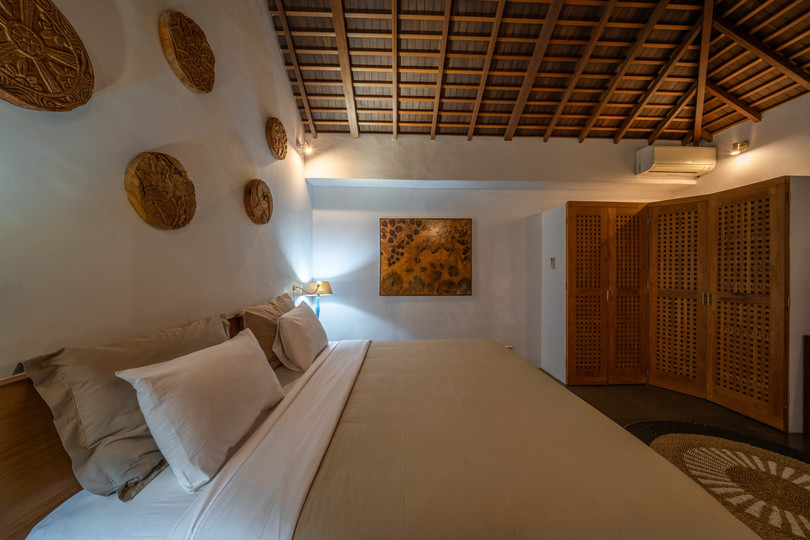 Ailenizin Double Six Beach'e Yakın 4 Yatak Odalı Lüks Bir Tatil Villası Kiraladığını Hayal Edin, Bali Villa 2116