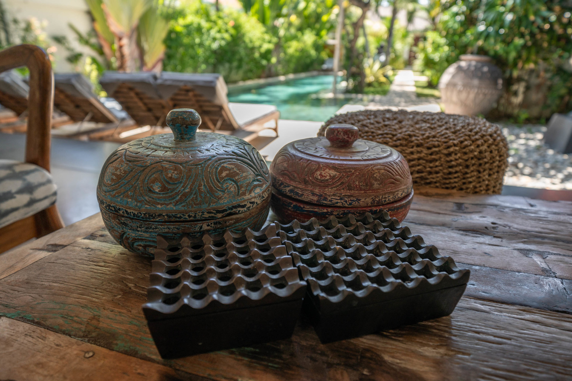 Ailenizin Double Six Beach'e Yakın 4 Yatak Odalı Lüks Bir Tatil Villası Kiraladığını Hayal Edin, Bali Villa 2116