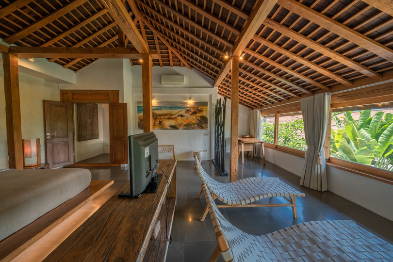 Ailenizin Double Six Beach'e Yakın 4 Yatak Odalı Lüks Bir Tatil Villası Kiraladığını Hayal Edin, Bali Villa 2116