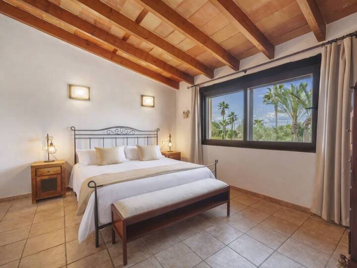 Balear Adaları'nda Gizli Lüks Tatil Köyü, 1623